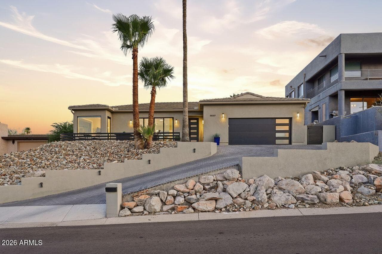 15037 E RIDGEWAY Drive, Fountain Hills, AZ 85268 — photo 2 of 64