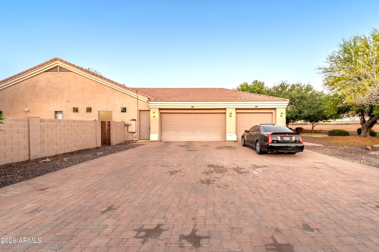 2311 N 104th Drive, Avondale, AZ 85392 — photo 12 of 71