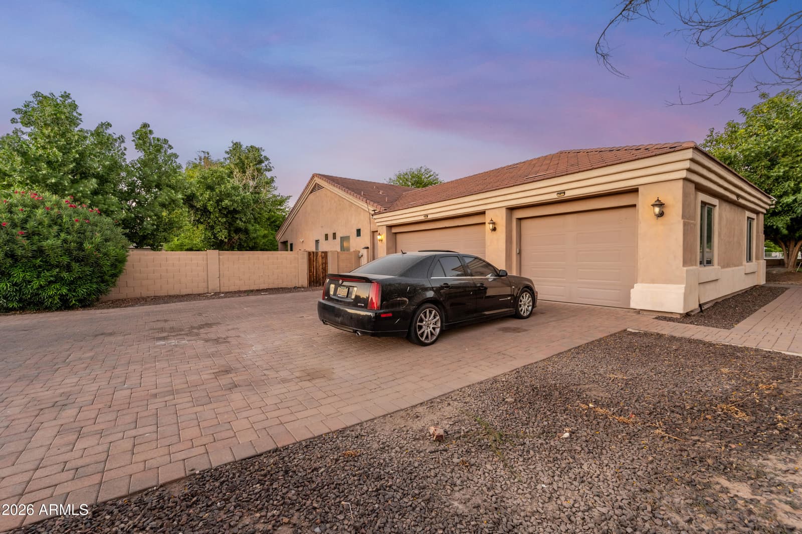 2311 N 104th Drive, Avondale, AZ 85392 — photo 10 of 71