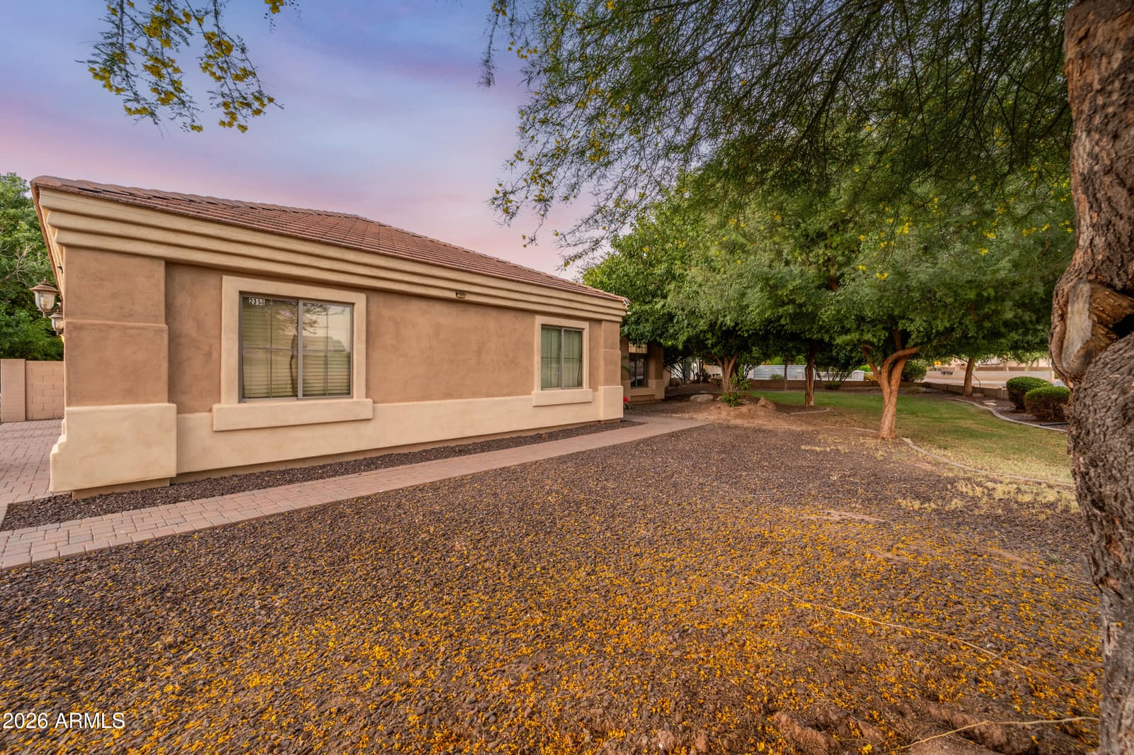 2311 N 104th Drive, Avondale, AZ 85392 — photo 6 of 71