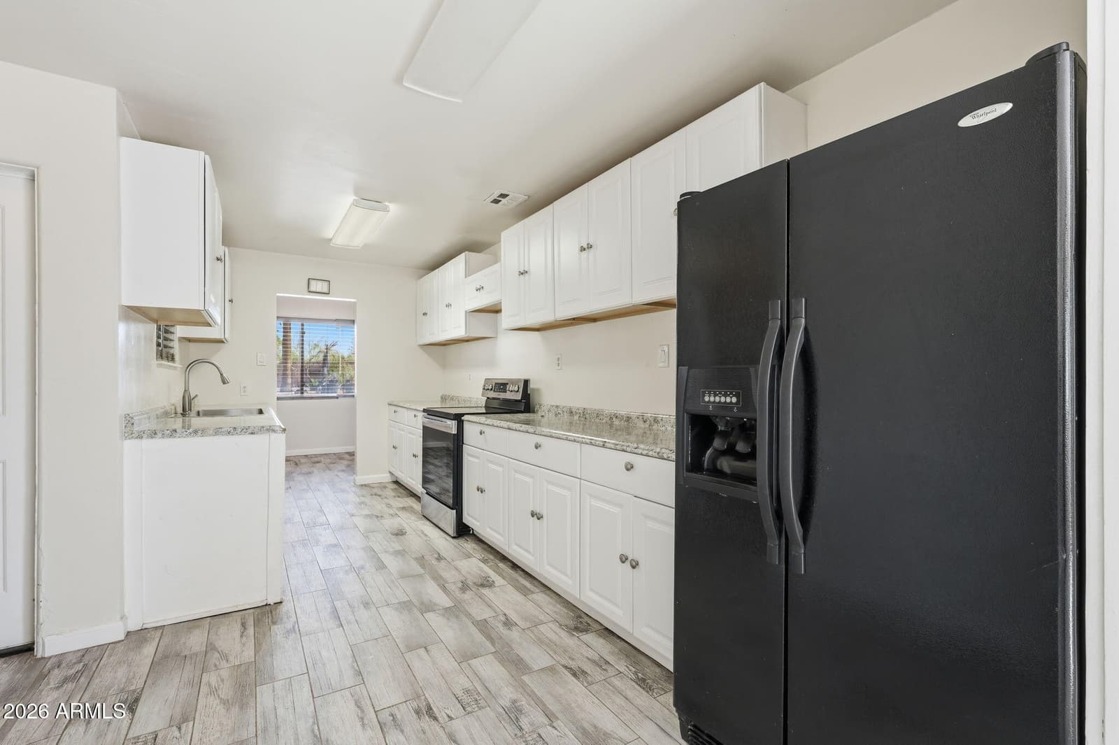 209 E MCMURRAY Boulevard, Casa Grande, AZ 85122 — photo 16 of 35