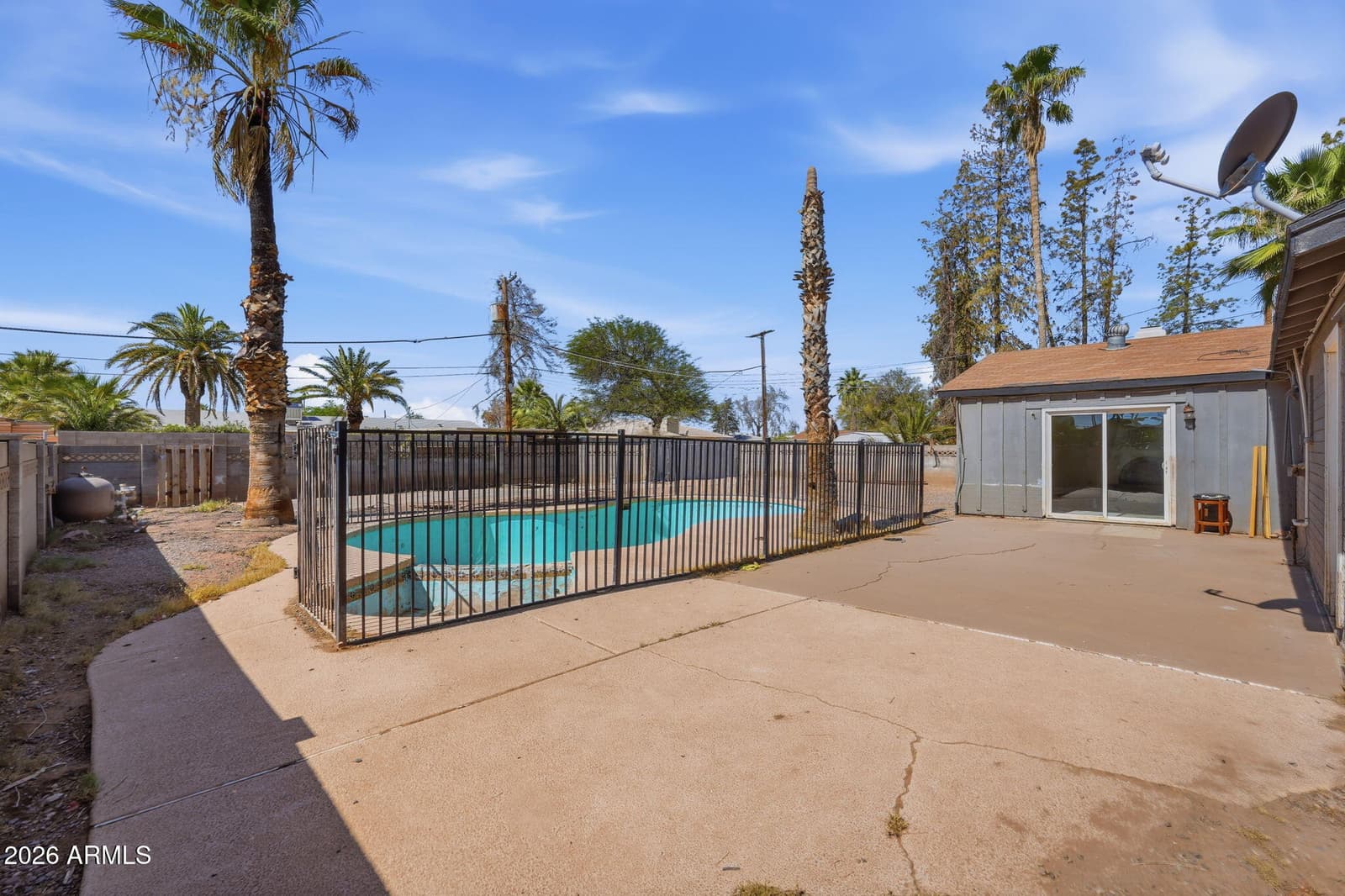 209 E MCMURRAY Boulevard, Casa Grande, AZ 85122 — photo 32 of 35