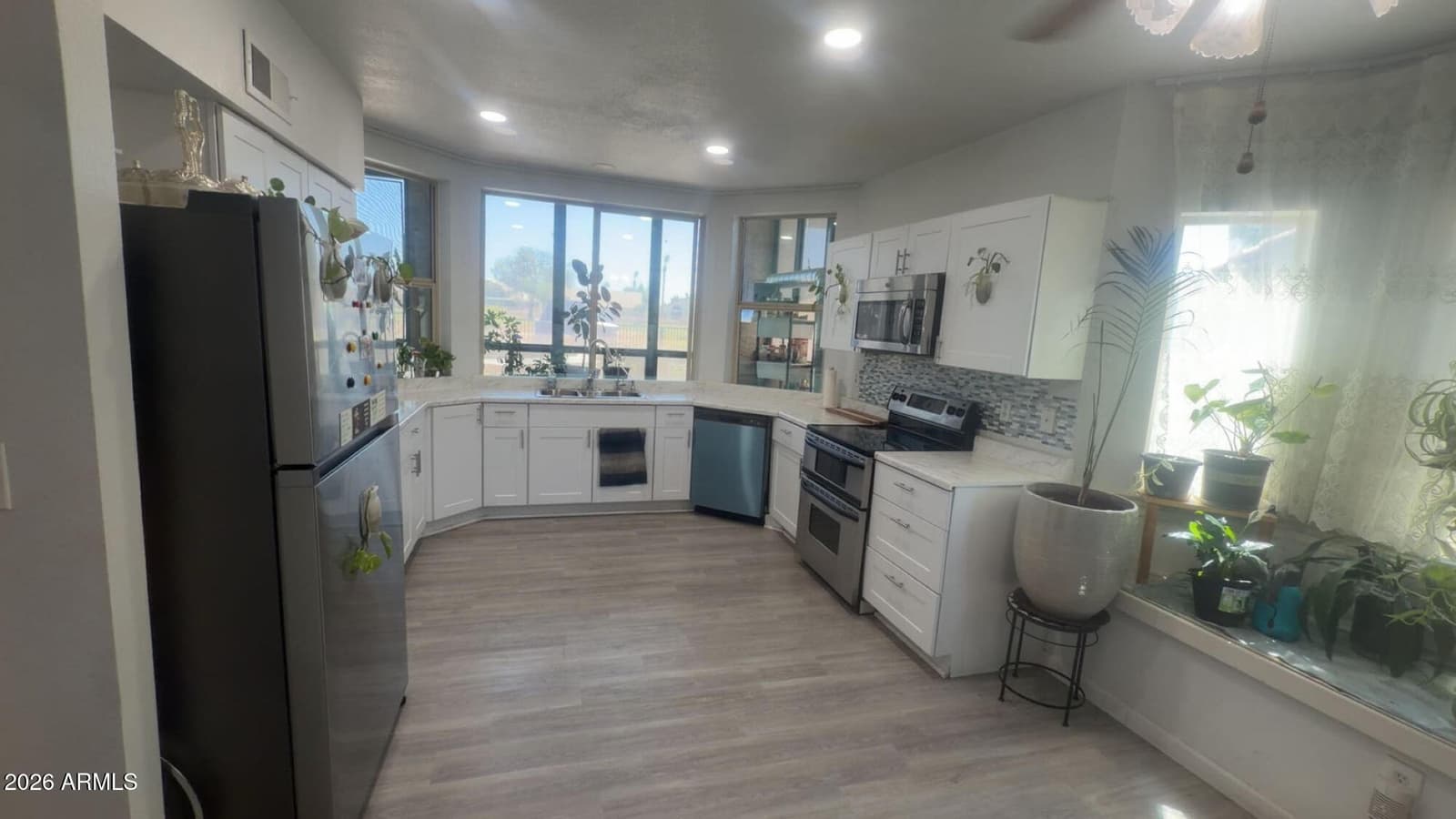 19013 N 69 Avenue, Glendale, AZ 85308 — photo 18 of 100