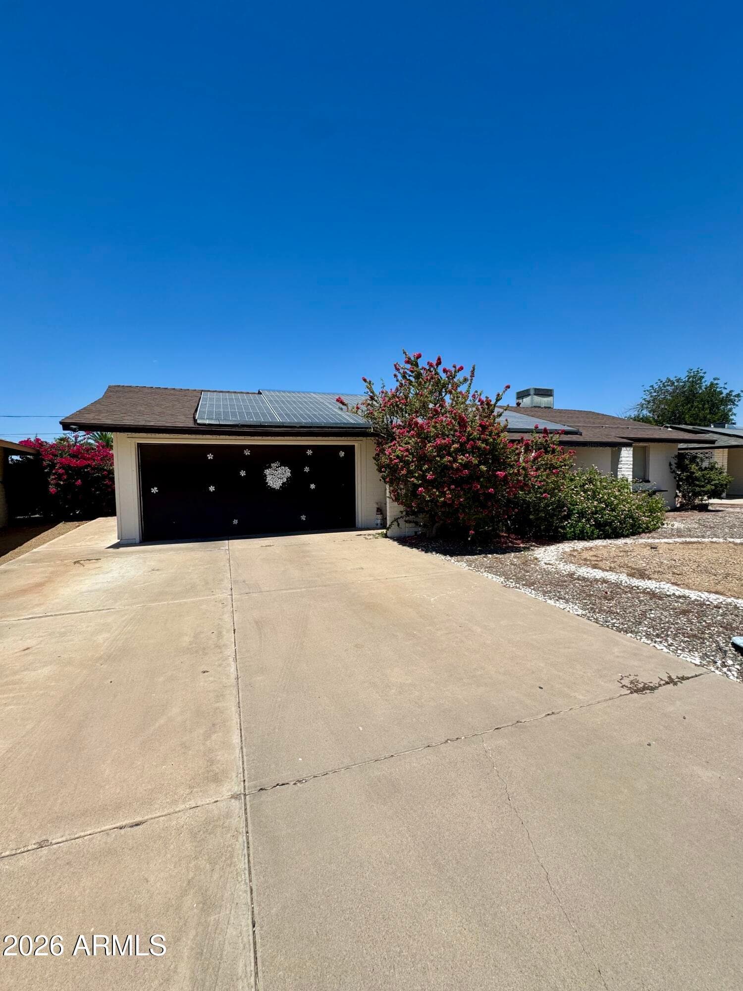 11802 N HACIENDA Drive, Sun City, AZ 85351 — photo 3 of 21