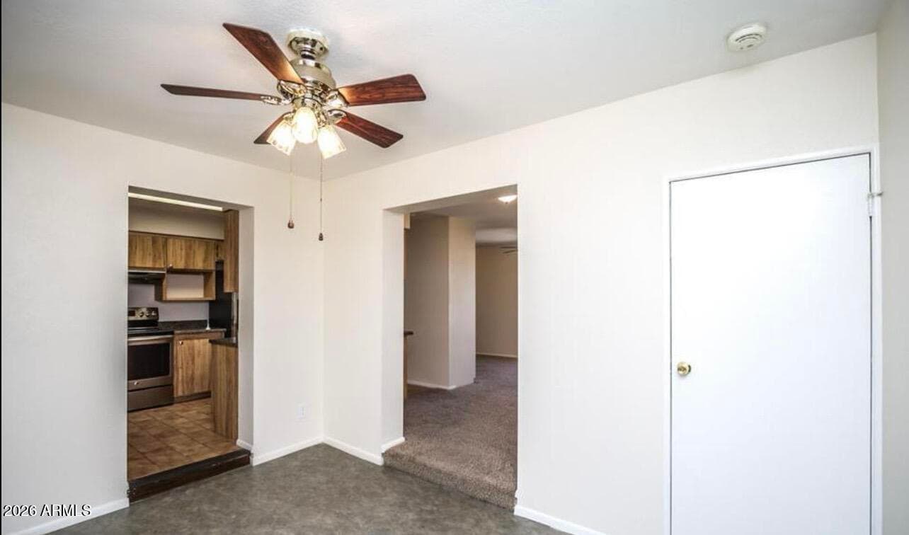 11802 N HACIENDA Drive, Sun City, AZ 85351 — photo 10 of 21