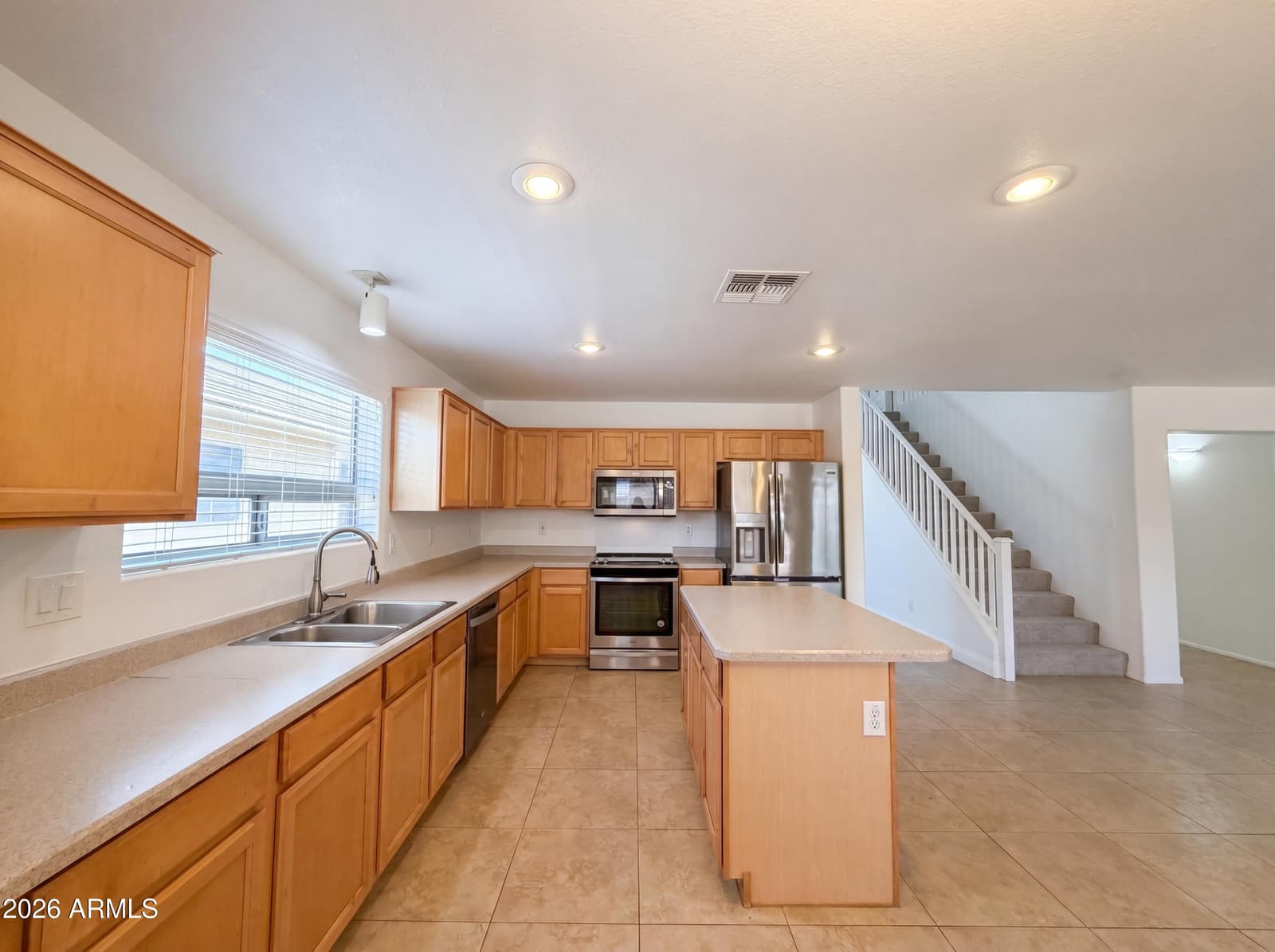 22524 N DAVIS Way, Maricopa, AZ 85138 — photo 2 of 22