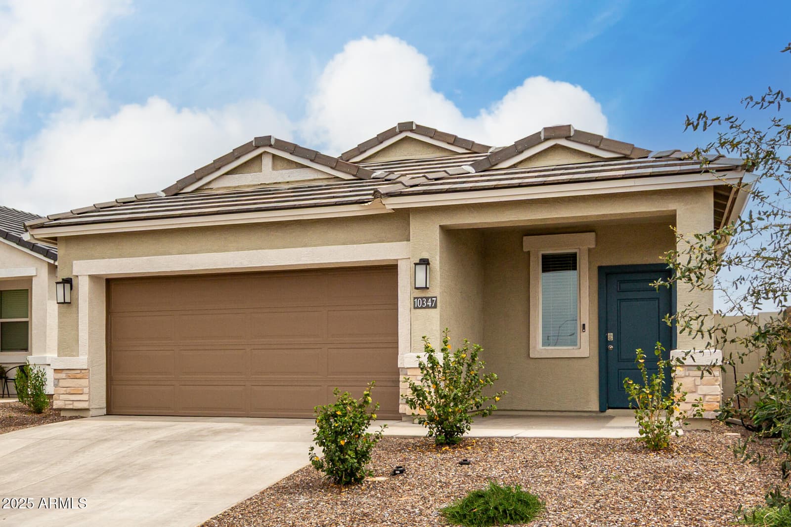 10347 S Saguaro Drive, Apache Junction, AZ 85120 — photo 7 of 35