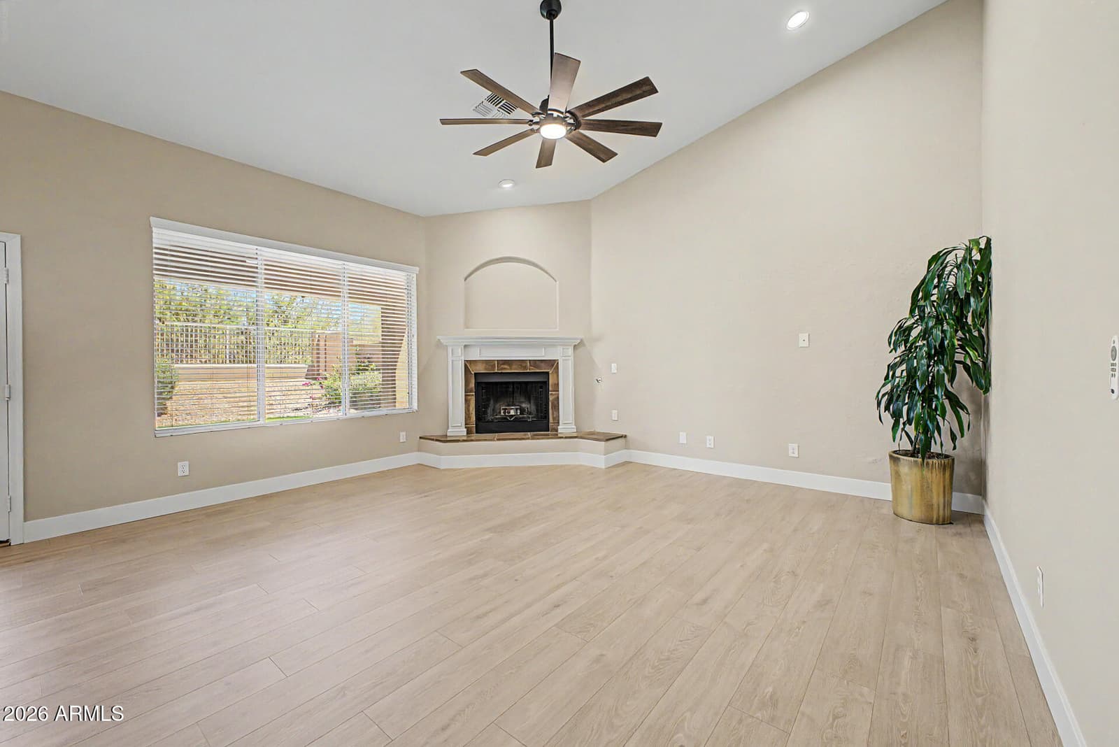 4817 E FERNWOOD Court, Cave Creek, AZ 85331 — photo 3 of 27
