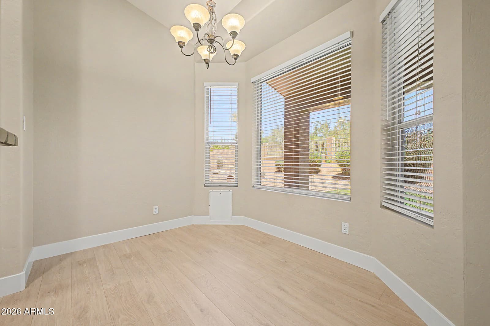 4817 E FERNWOOD Court, Cave Creek, AZ 85331 — photo 6 of 27