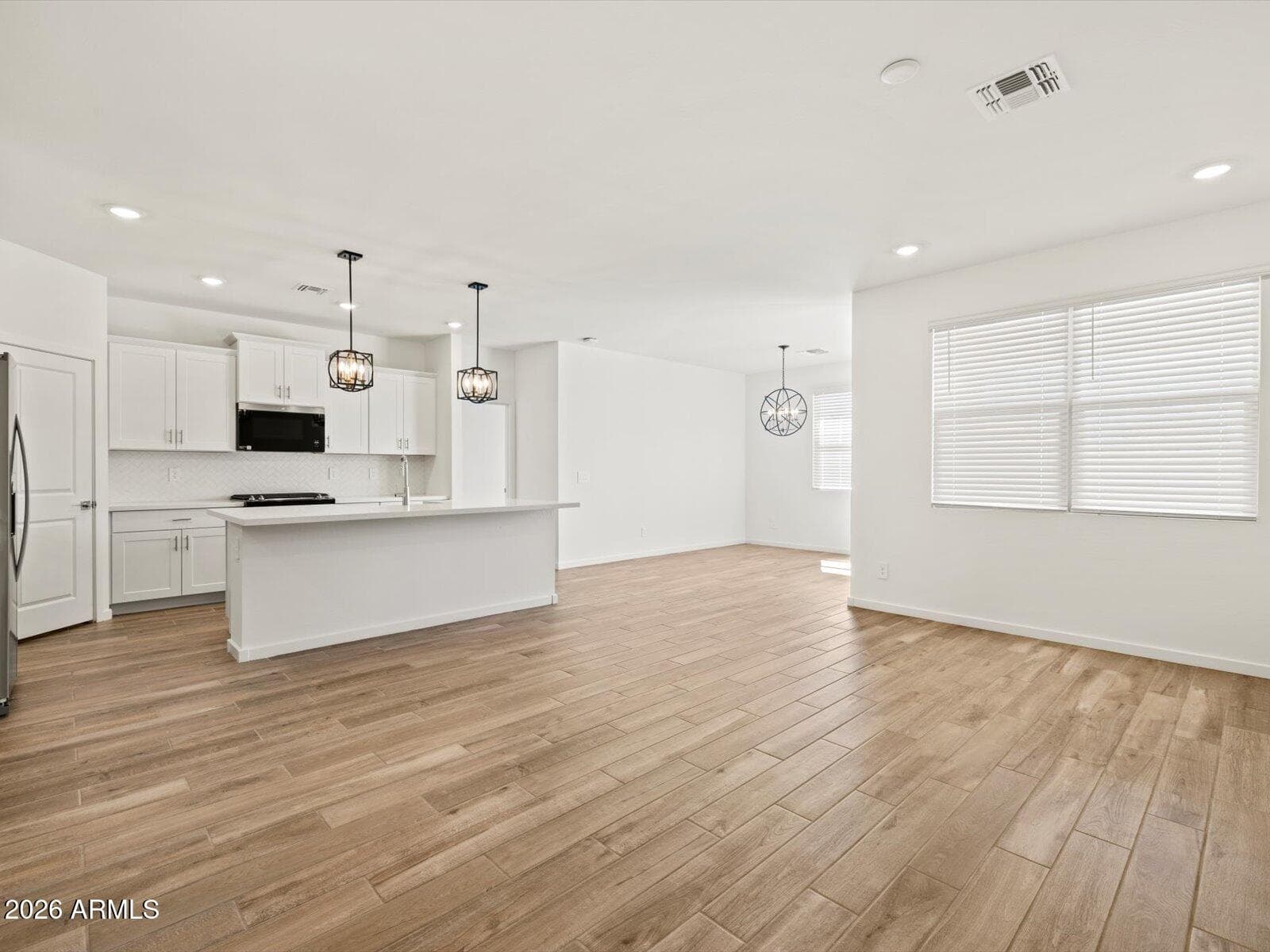 15811 W COTTONTAIL Lane, Surprise, AZ 85387 — photo 14 of 46