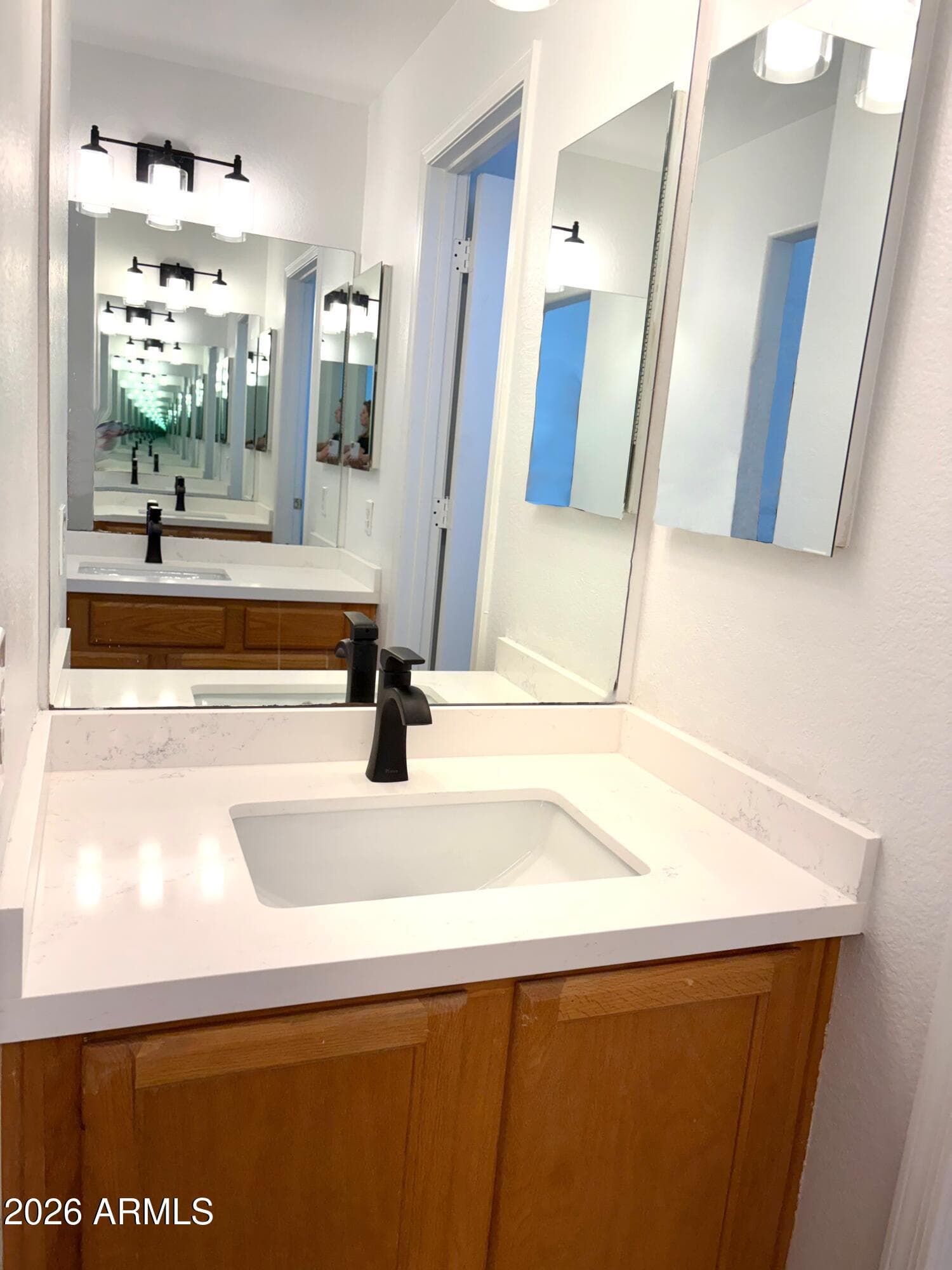 1351 W LARK Drive, Chandler, AZ 85286 — photo 12 of 31