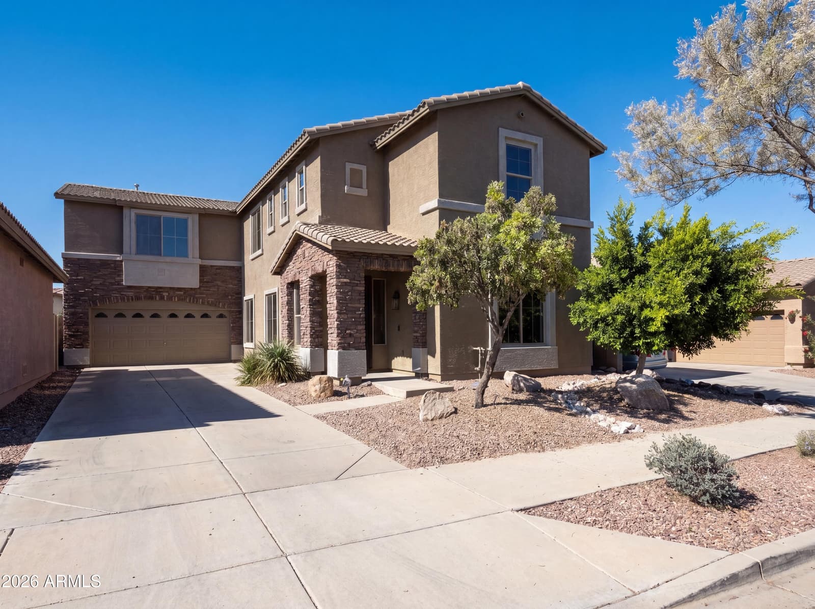 2513 W FLORENTINE Road, Phoenix, AZ 85086 — photo 1 of 38