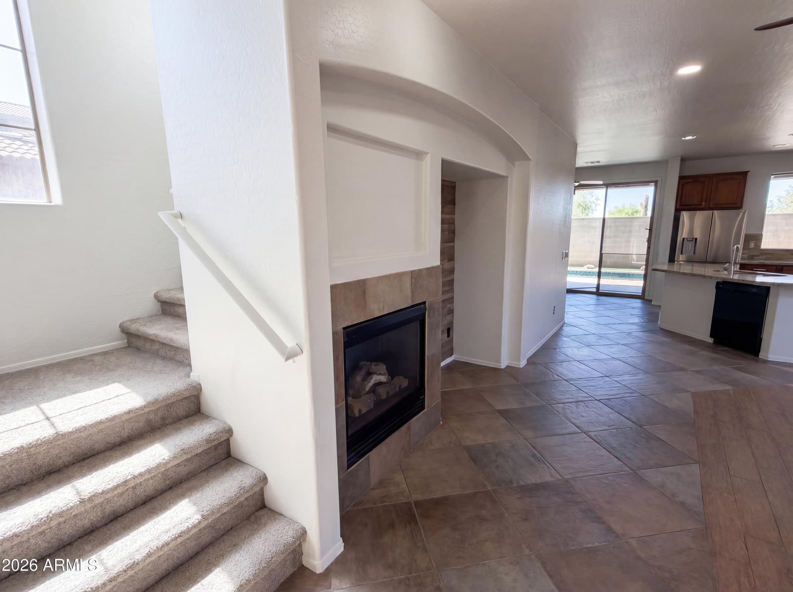 2513 W FLORENTINE Road, Phoenix, AZ 85086 — photo 9 of 38