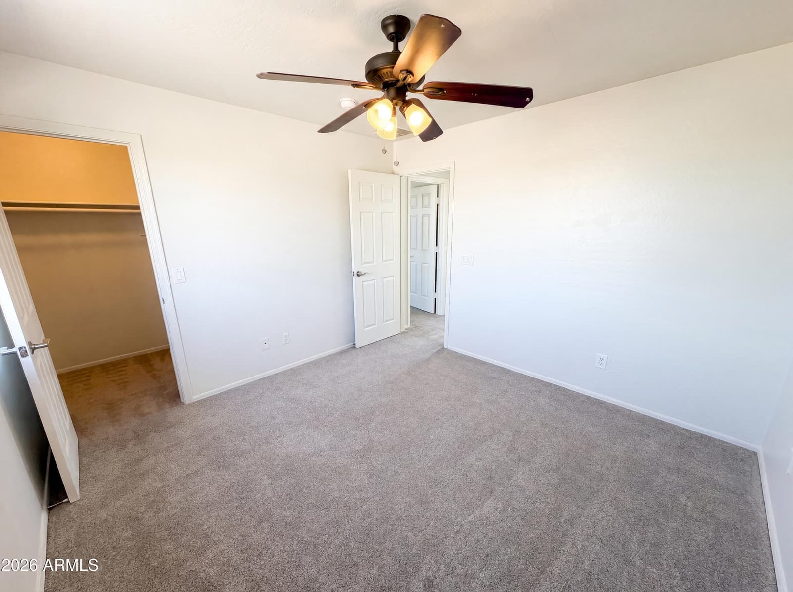2513 W FLORENTINE Road, Phoenix, AZ 85086 — photo 24 of 38