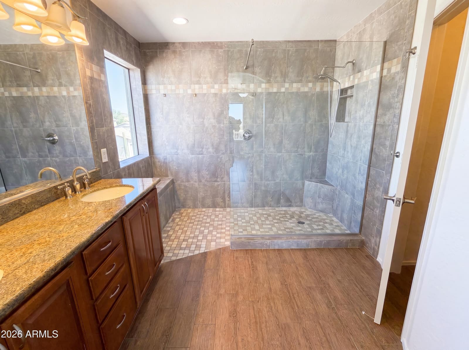 2513 W FLORENTINE Road, Phoenix, AZ 85086 — photo 31 of 38