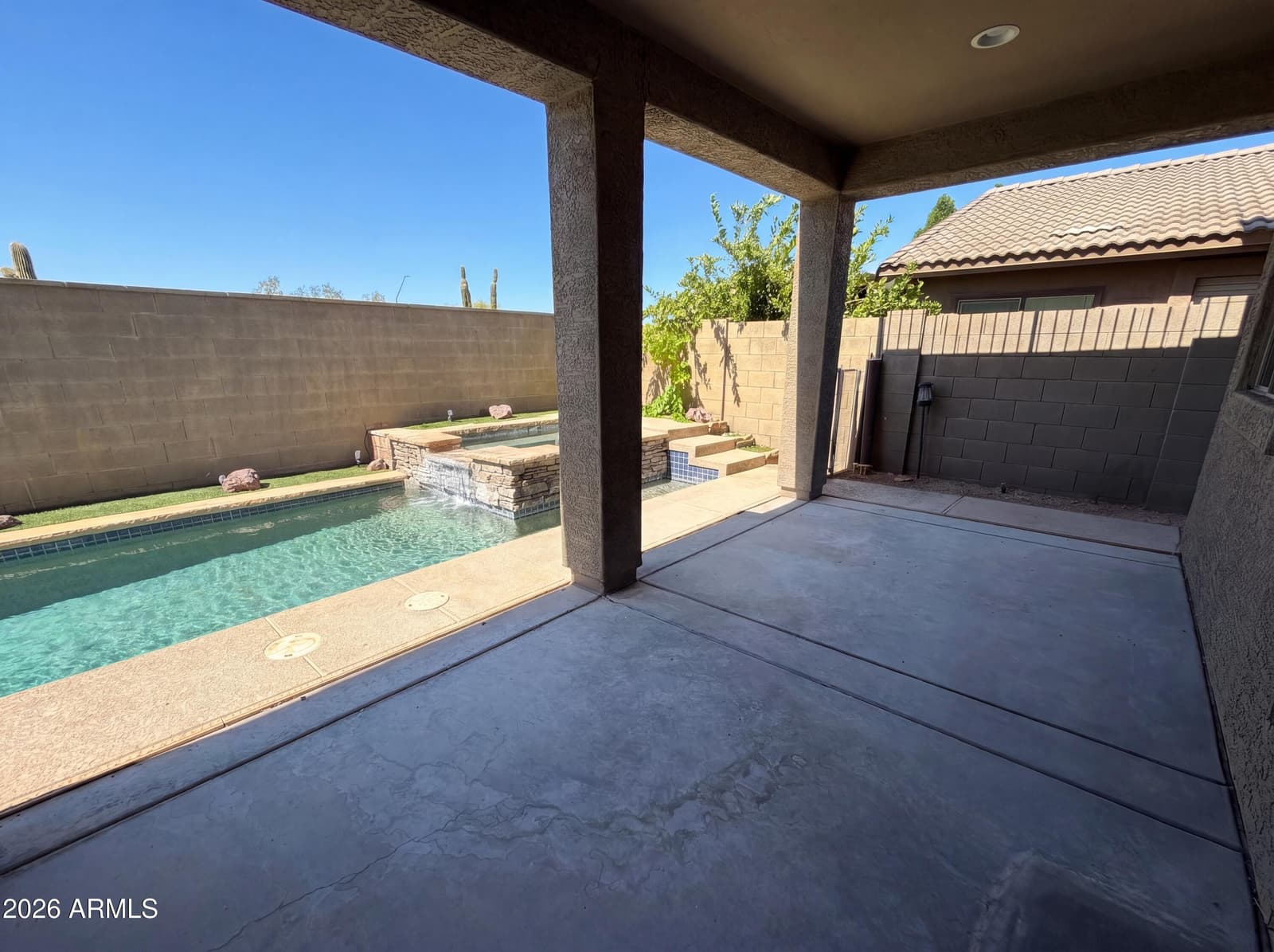 2513 W FLORENTINE Road, Phoenix, AZ 85086 — photo 34 of 38