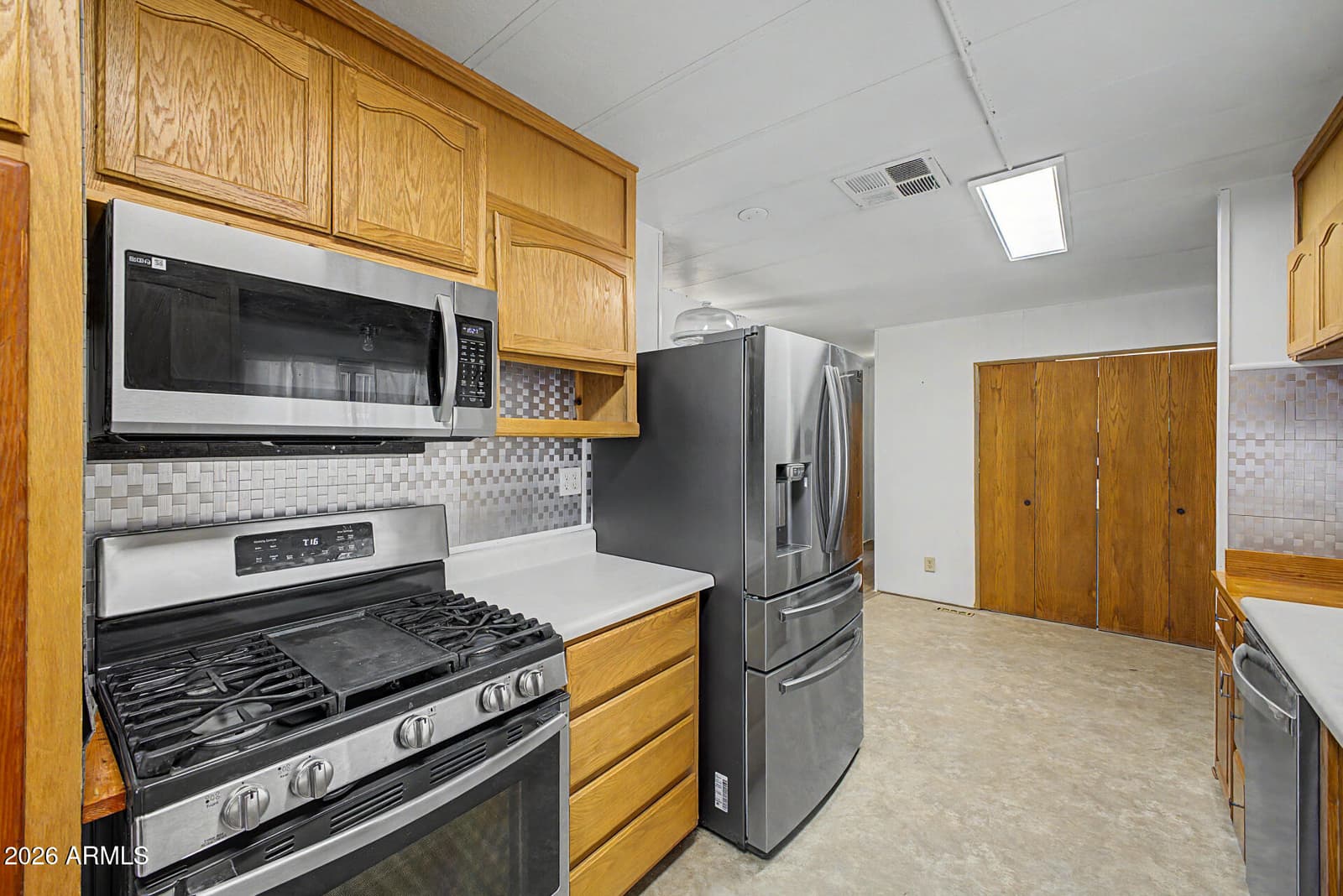 448 S 80TH Way, Mesa, AZ 85208 — photo 13 of 30