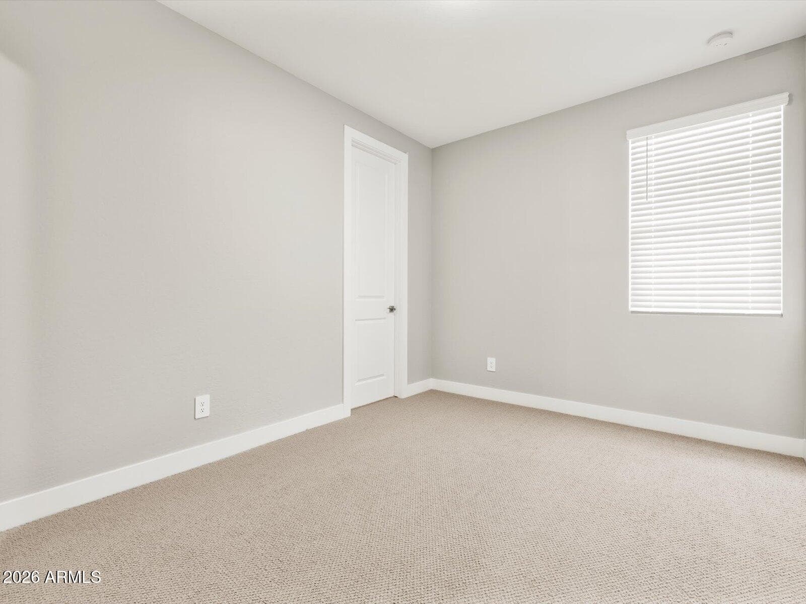 334 W FLATIRON Trail, Apache Junction, AZ 85120 — photo 13 of 57