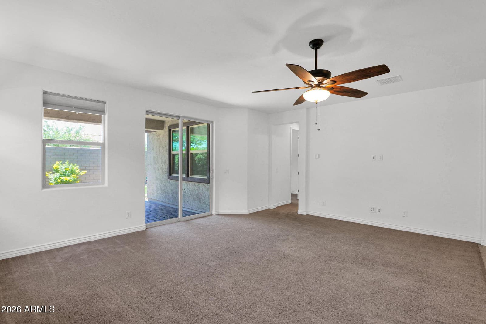 10631 E WAVELENGTH Avenue, Mesa, AZ 85212 — photo 14 of 34