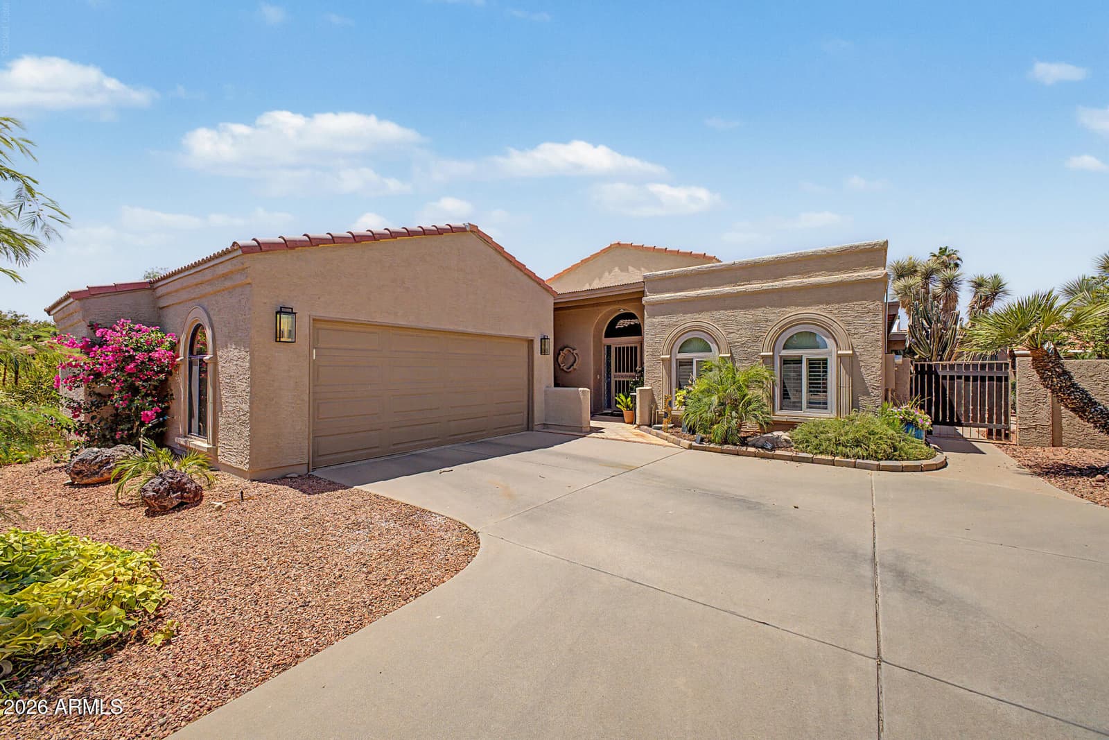 10902 E BELLFLOWER Drive, Sun Lakes, AZ 85248 — photo 1 of 32