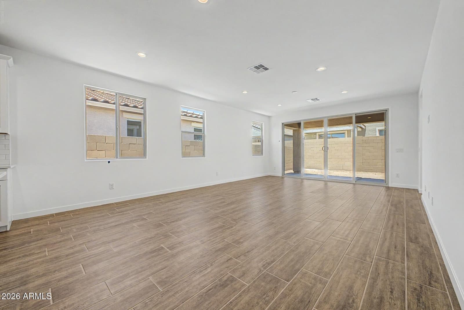 8042 W Granada Road, Phoenix, AZ 85035 — photo 4 of 34