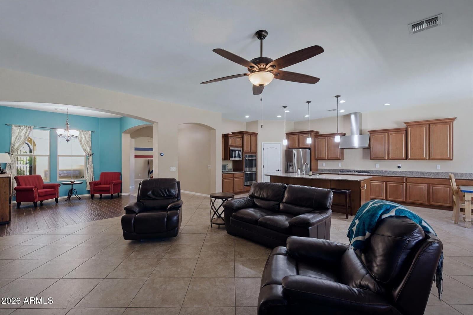 15766 W WILSHIRE Drive, Goodyear, AZ 85395 — photo 12 of 49