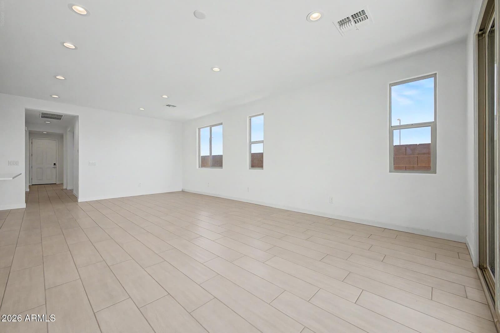 1808 N 80th Lane, Phoenix, AZ 85035 — photo 6 of 37