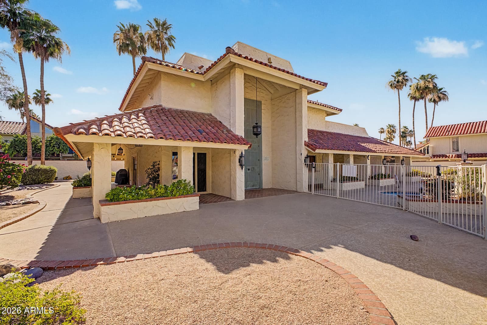 7123 E BUENA TERRA Way, Paradise Valley, AZ 85253 — photo 43 of 48