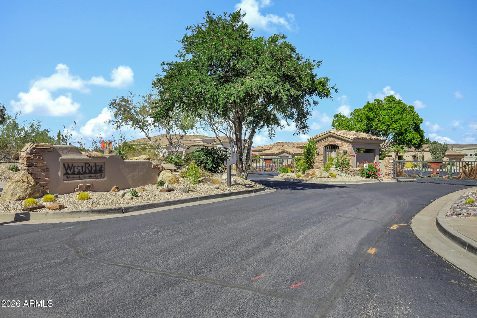 10810 N KINO Court, Fountain Hills, AZ 85268 — photo 3 of 43