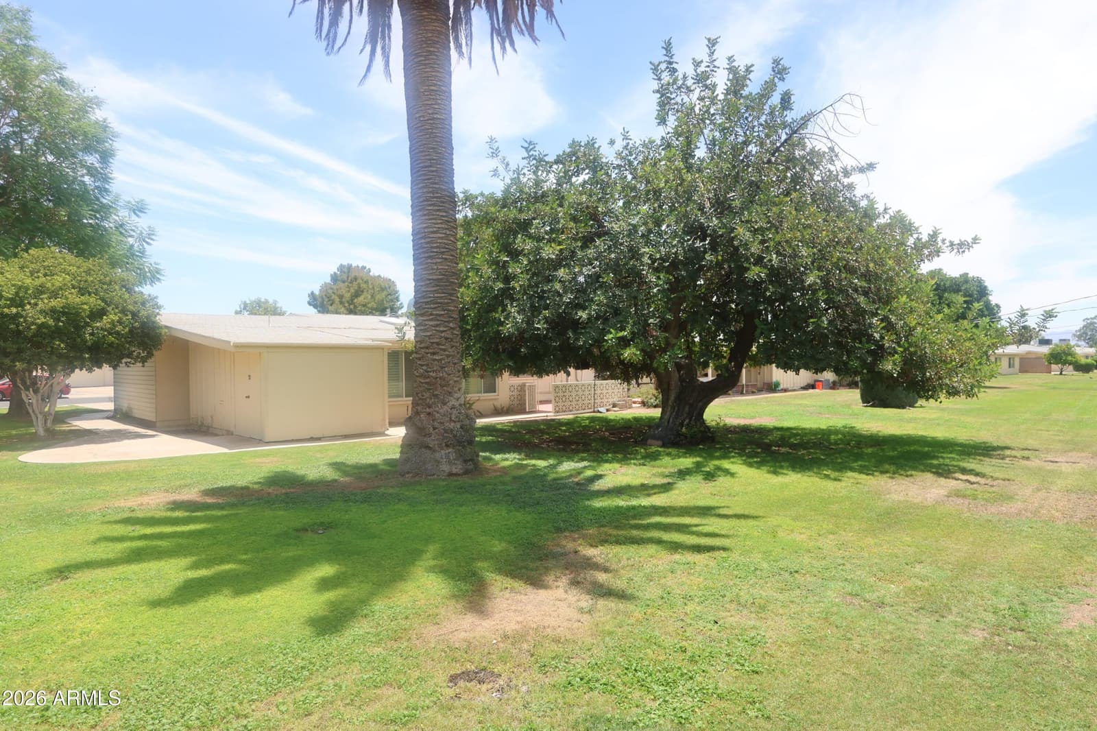 10222 W SNEAD Circle S, Sun City, AZ 85351 — photo 8 of 29