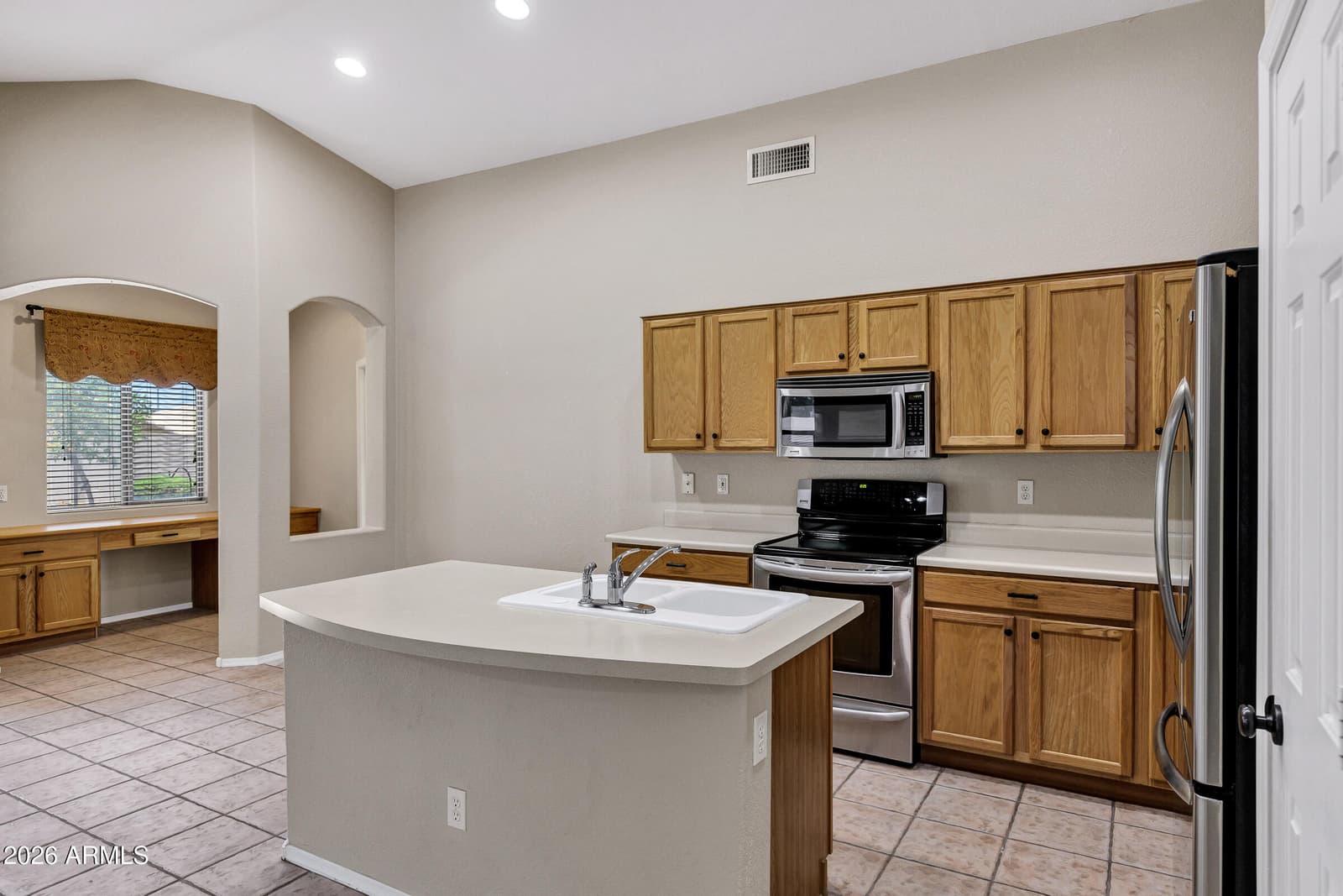 2116 S JOPLIN, Mesa, AZ 85209 — photo 11 of 34