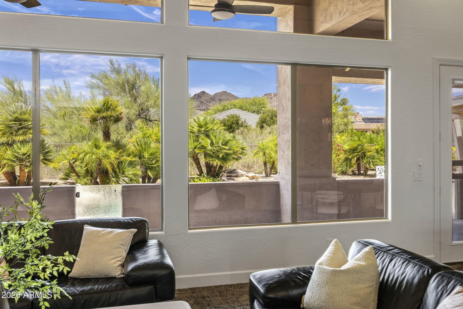 33431 N 64TH Place, Scottsdale, AZ 85266 — photo 9 of 38