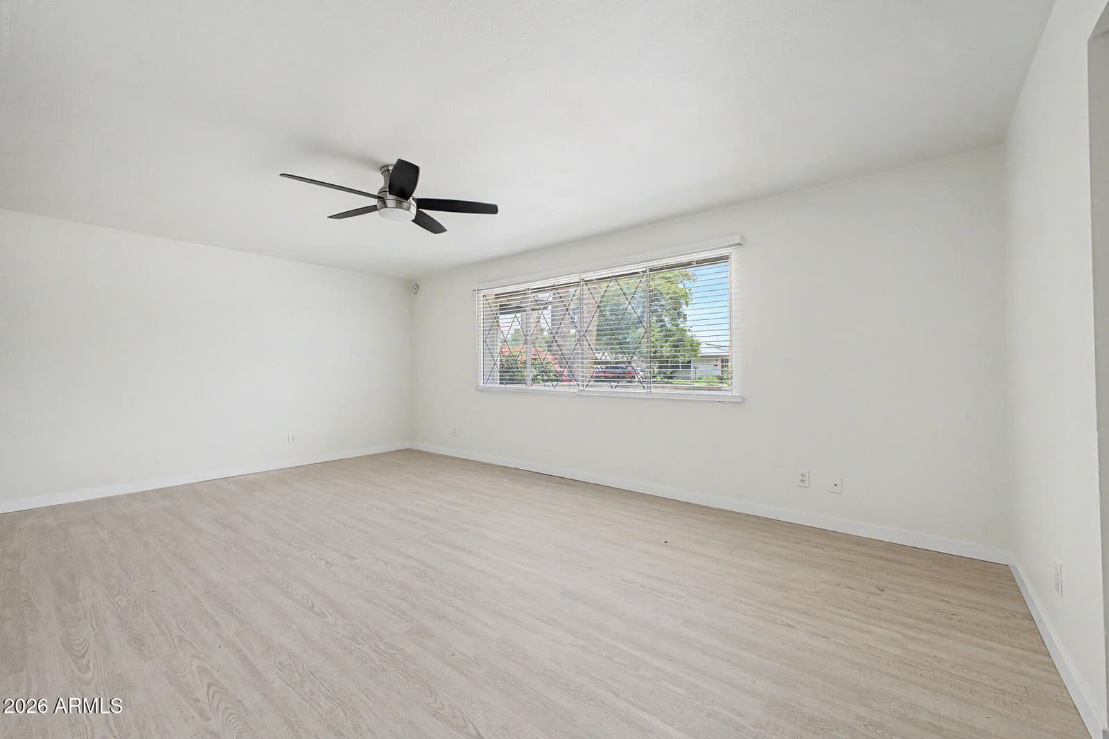 3620 S TERRACE Road, Tempe, AZ 85282 — photo 7 of 36