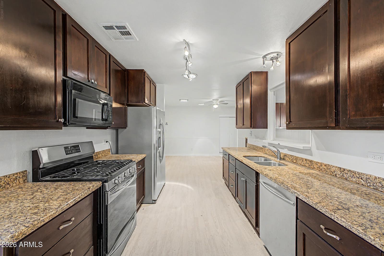 3620 S TERRACE Road, Tempe, AZ 85282 — photo 14 of 36