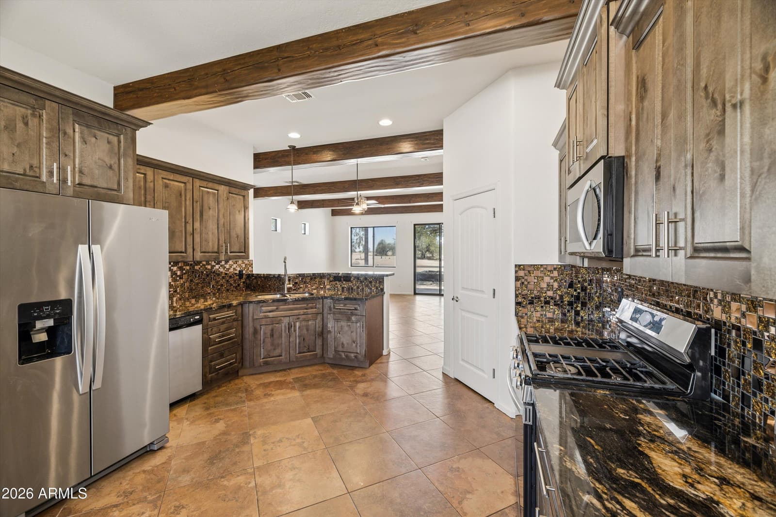 3725 W Long Drive, Eloy, AZ 85131 — photo 11 of 34