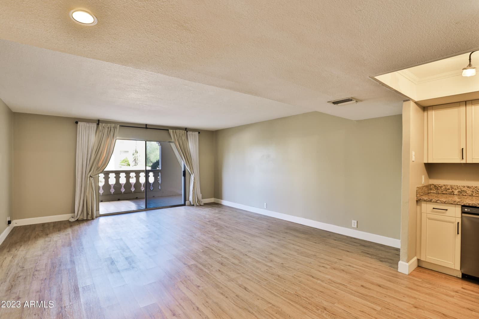 7920 E Camelback Road 102, Scottsdale, AZ 85251 — photo 2 of 37