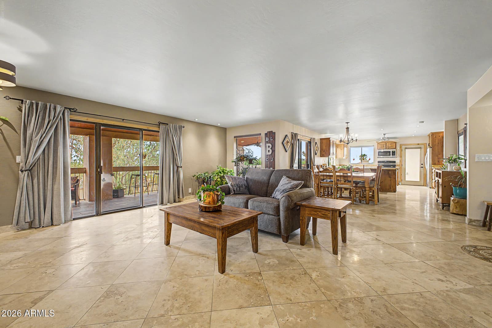 15843 E MUSTANG Drive, Fountain Hills, AZ 85268 — photo 10 of 40