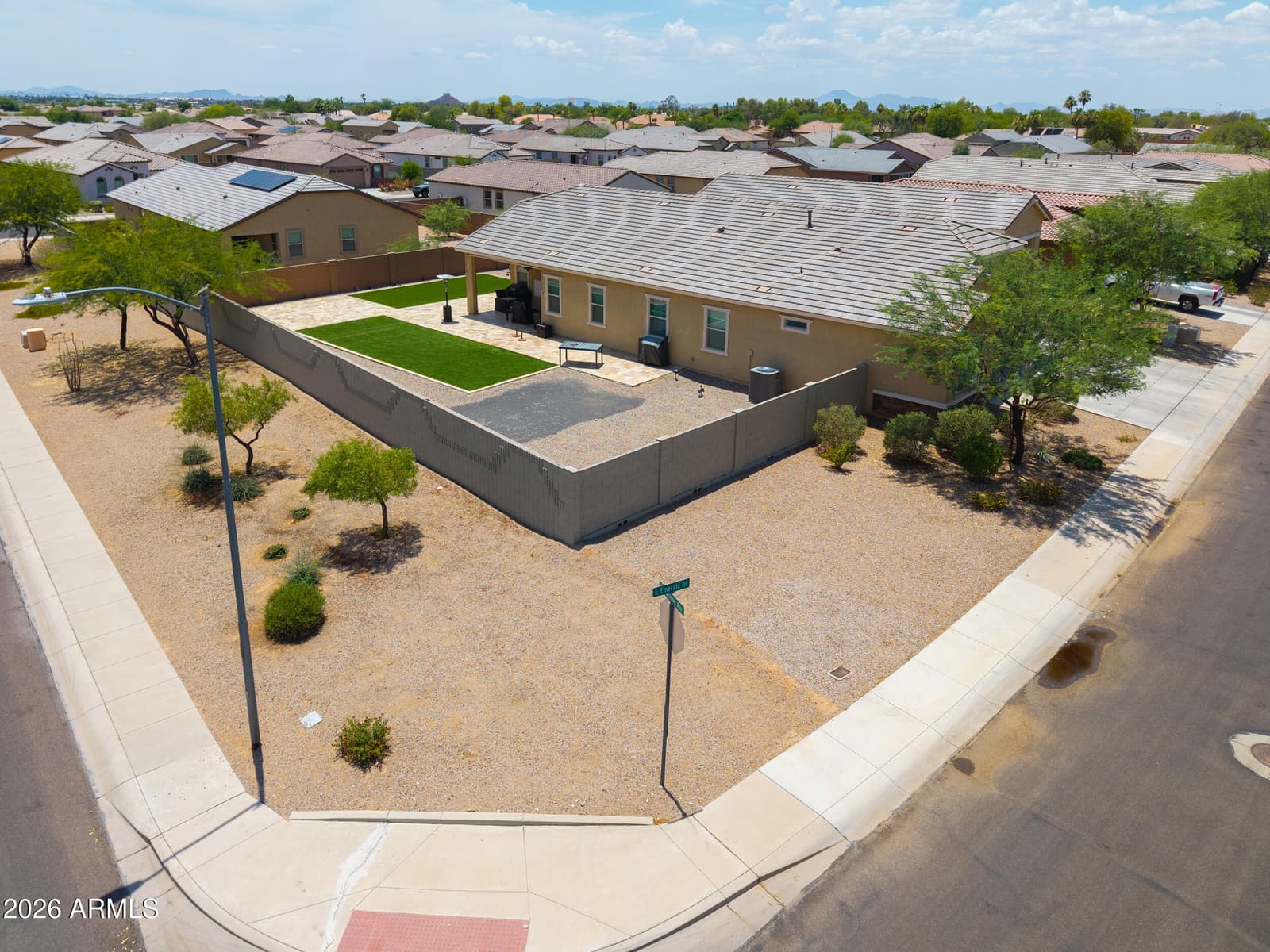489 E EMERALD Drive, Casa Grande, AZ 85122 — photo 37 of 50