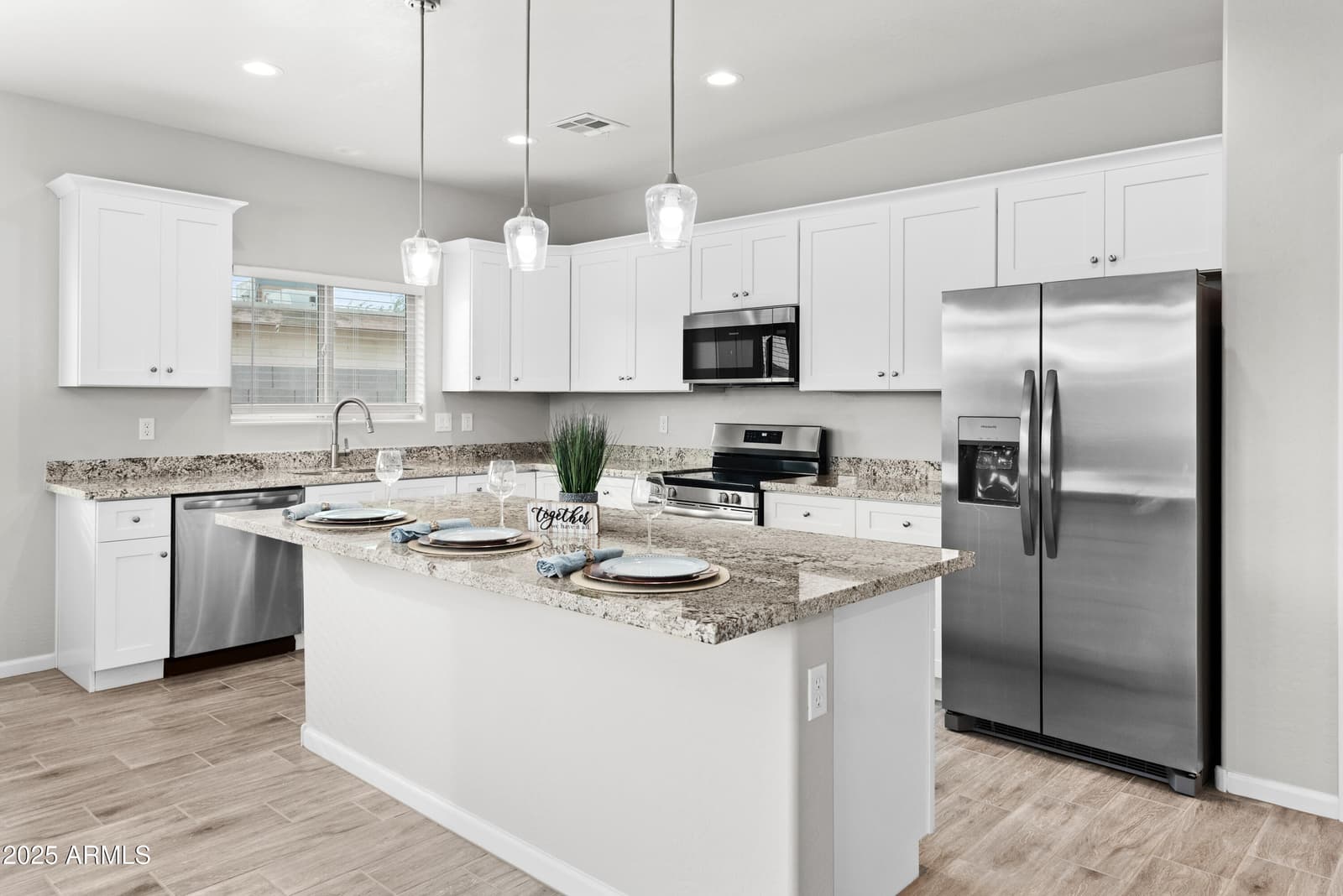 4050 N KIOHA Drive, Eloy, AZ 85131 — photo 13 of 32