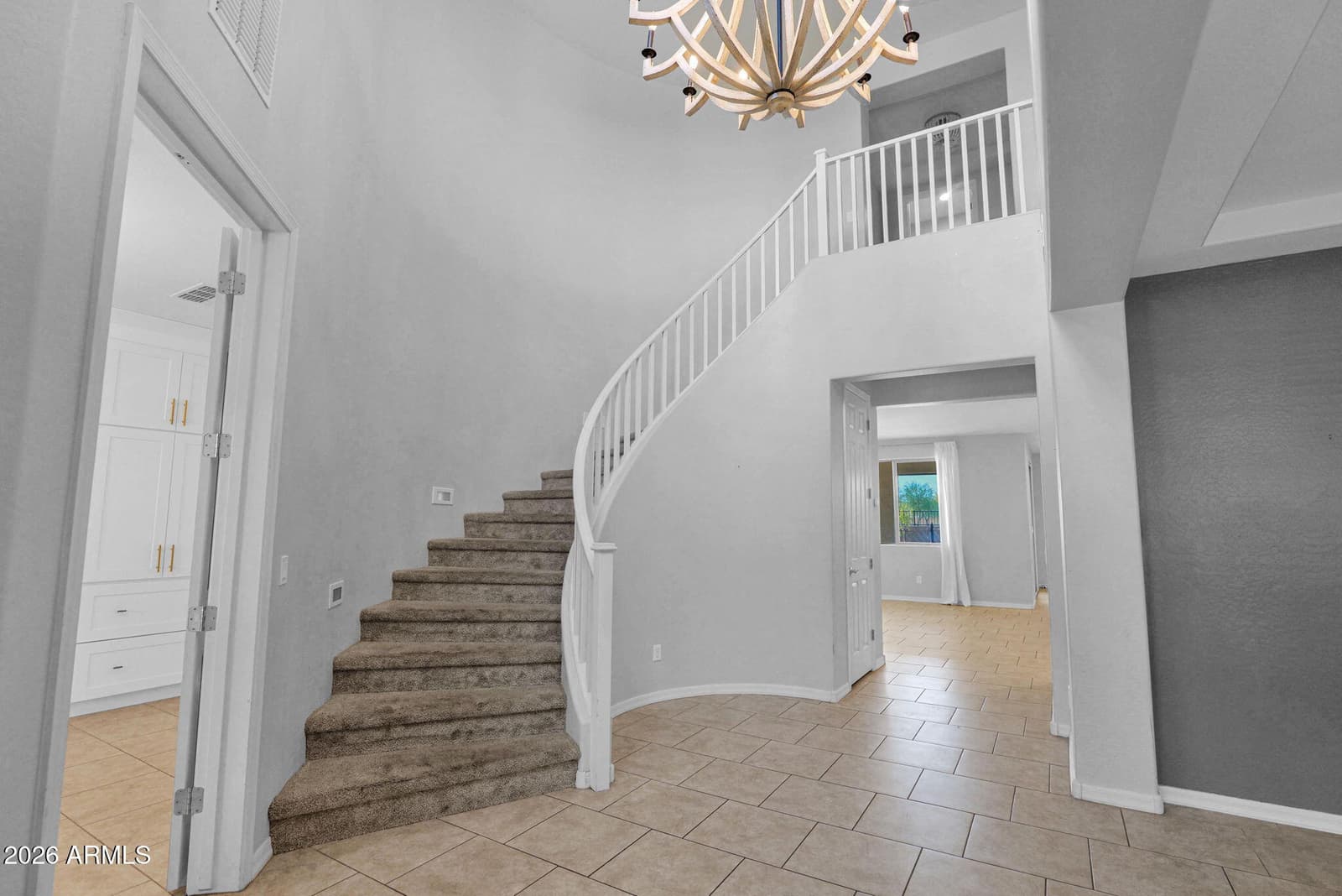 3647 E Blue Spruce Lane, Gilbert, AZ 85298 — photo 4 of 47