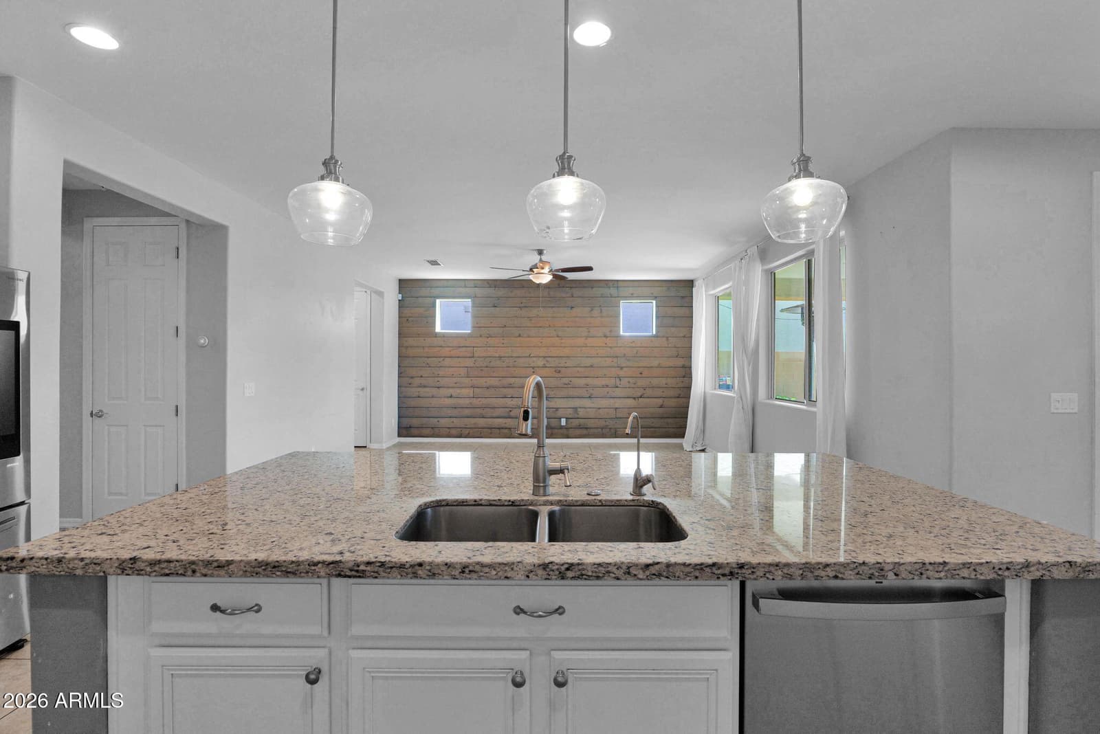 3647 E Blue Spruce Lane, Gilbert, AZ 85298 — photo 14 of 47