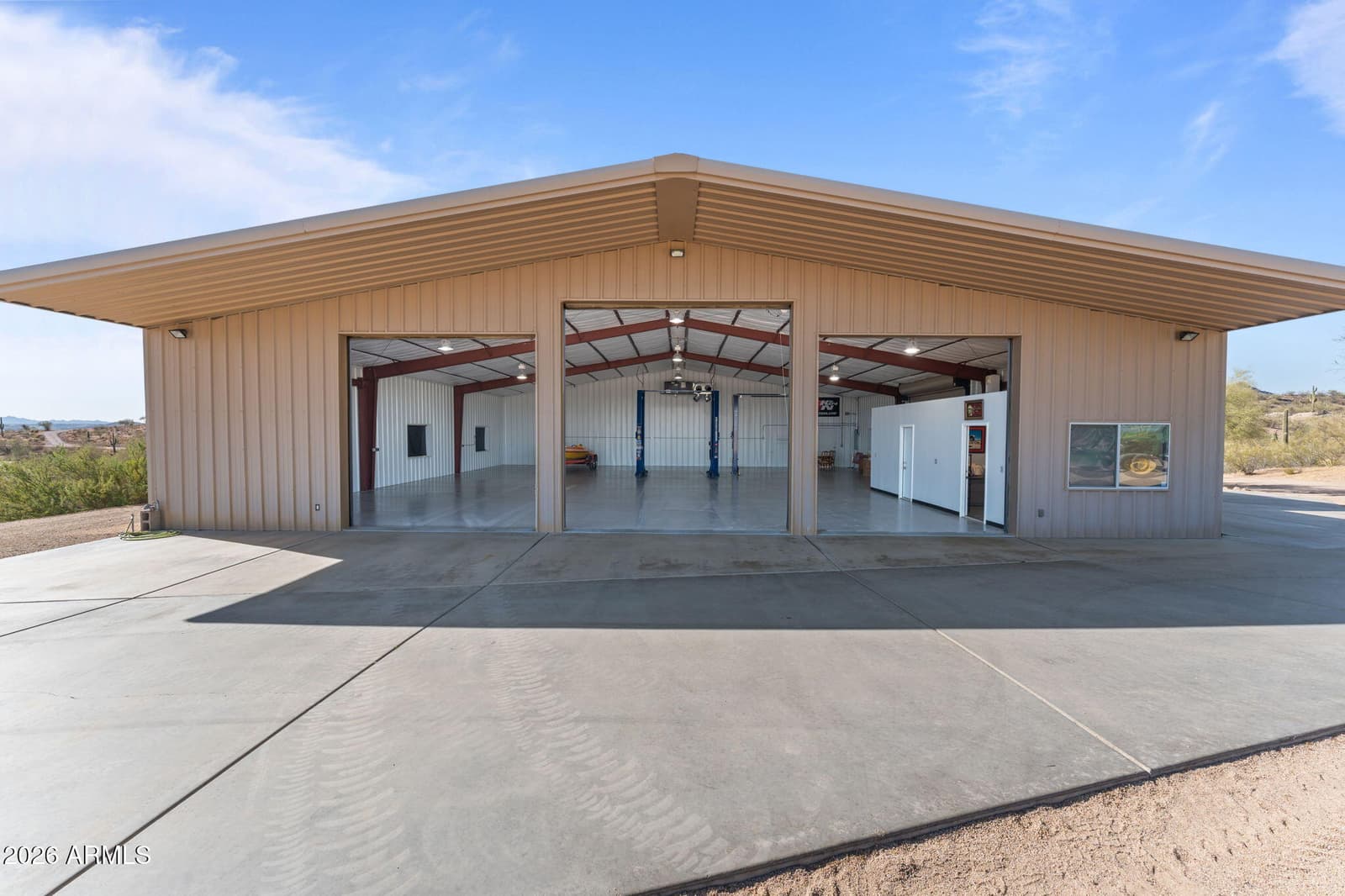 38275 S Blue Tank Trail, Wickenburg, AZ 85390 — photo 39 of 64