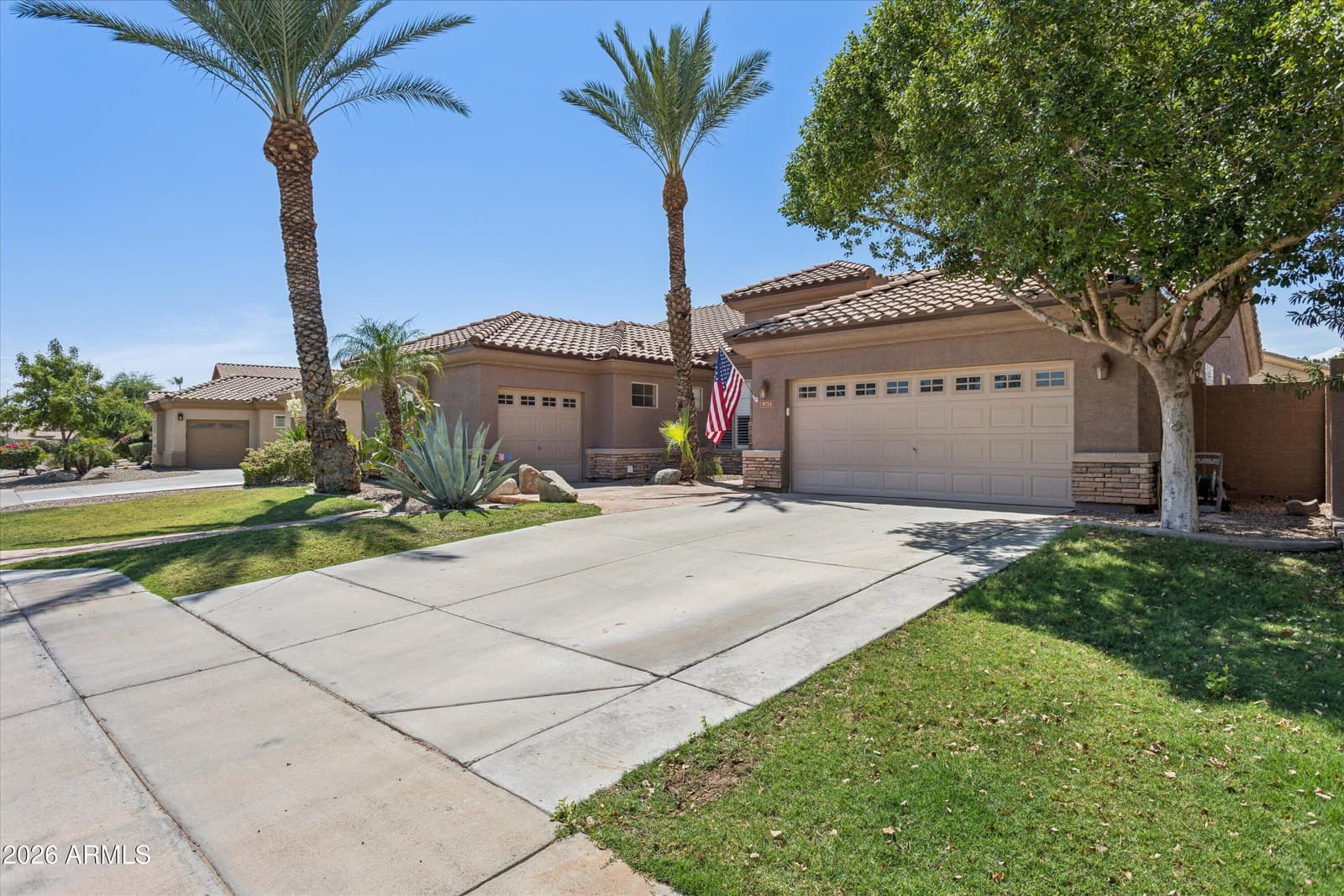 9724 E NATAL Avenue, Mesa, AZ 85209 — photo 5 of 67