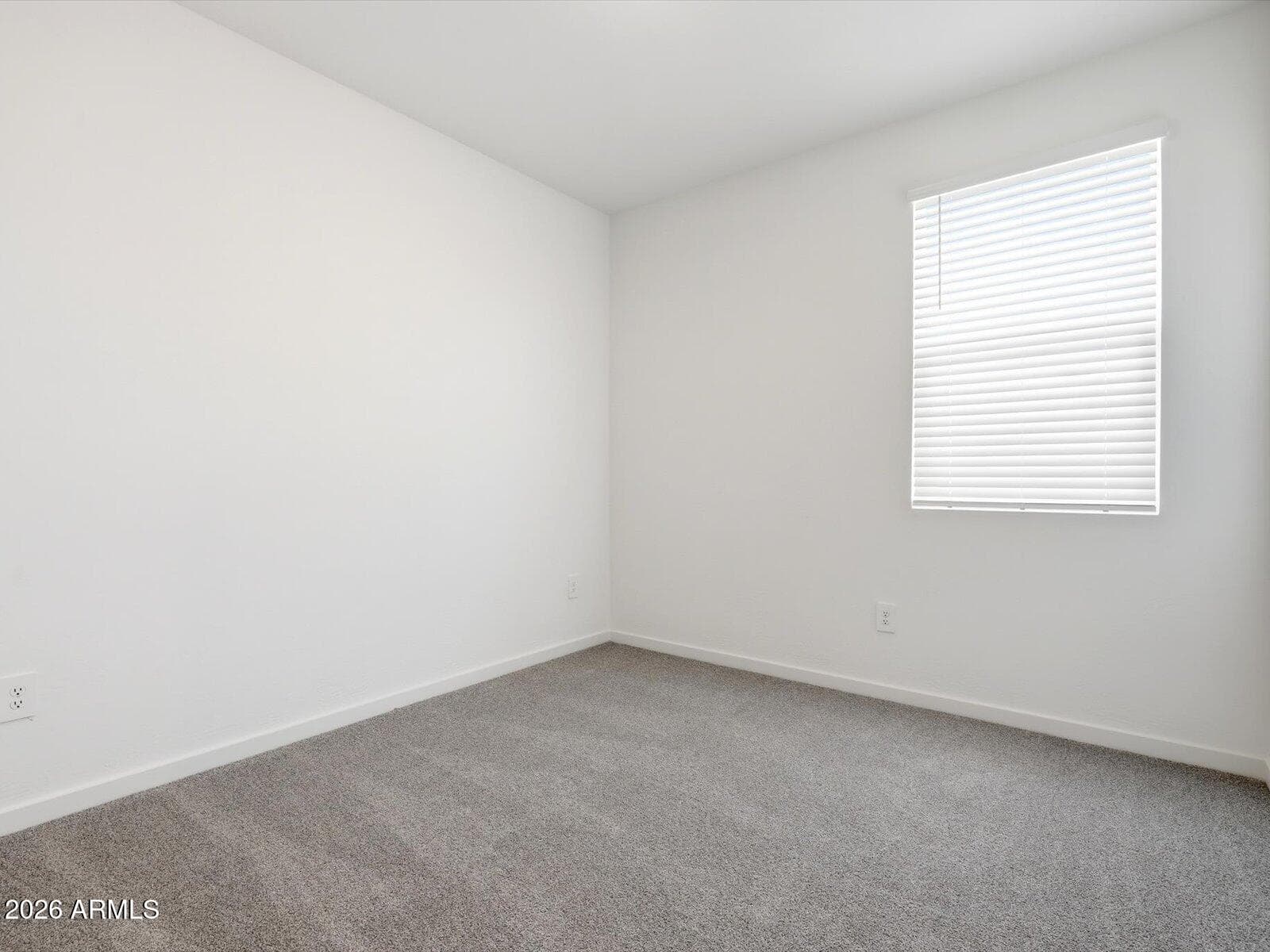 10812 W JONES Avenue, Tolleson, AZ 85353 — photo 9 of 24