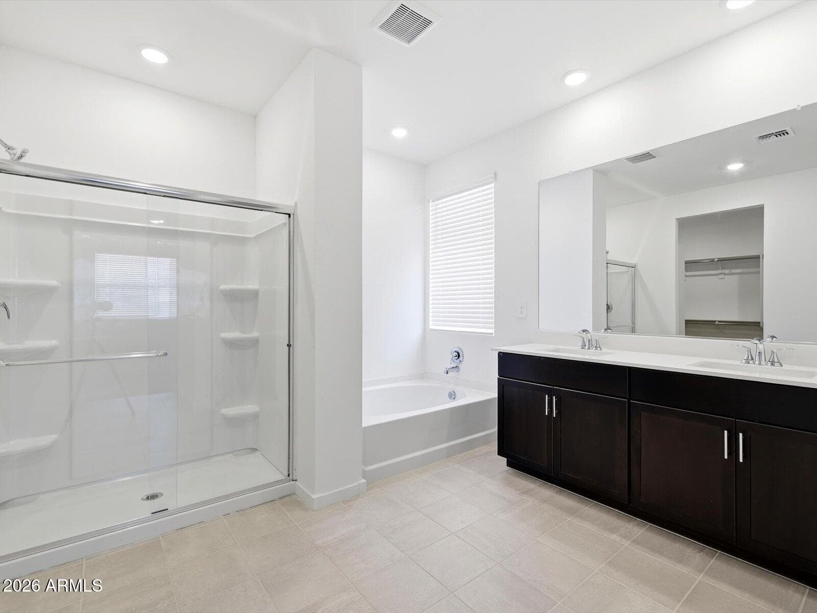 10812 W JONES Avenue, Tolleson, AZ 85353 — photo 1 of 24