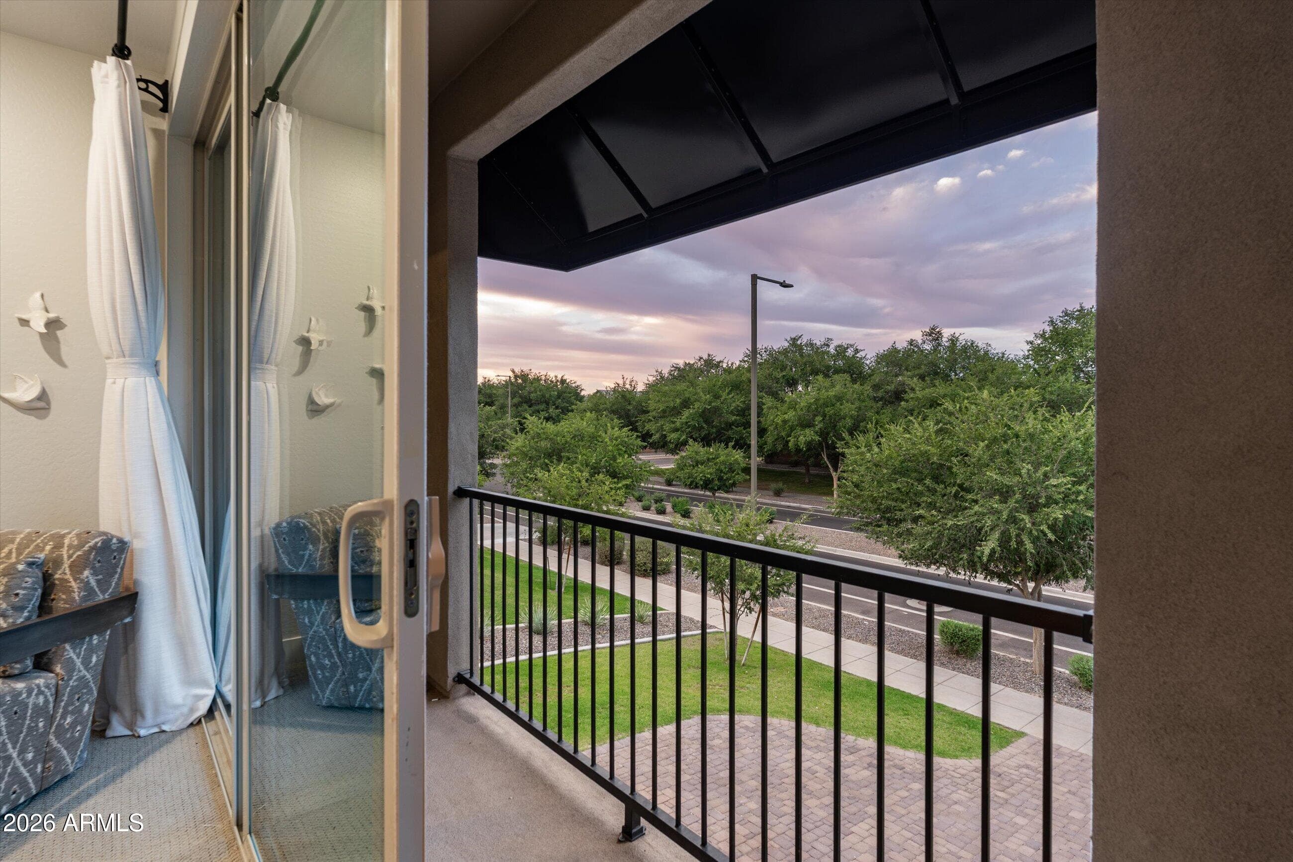12872 N FOUNDERS PARK Boulevard, Surprise, AZ 85379 — photo 28 of 54
