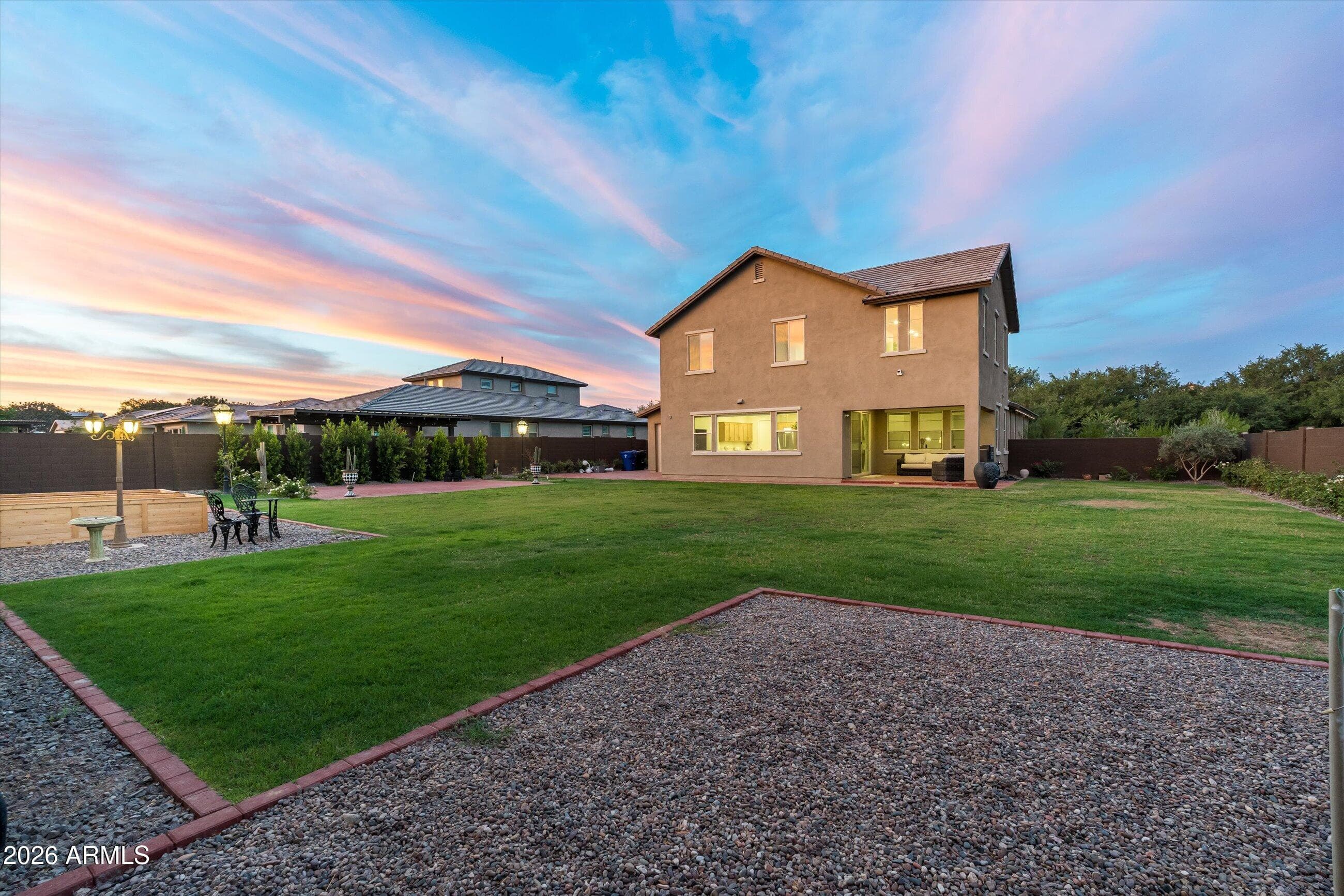 12872 N FOUNDERS PARK Boulevard, Surprise, AZ 85379 — photo 5 of 54