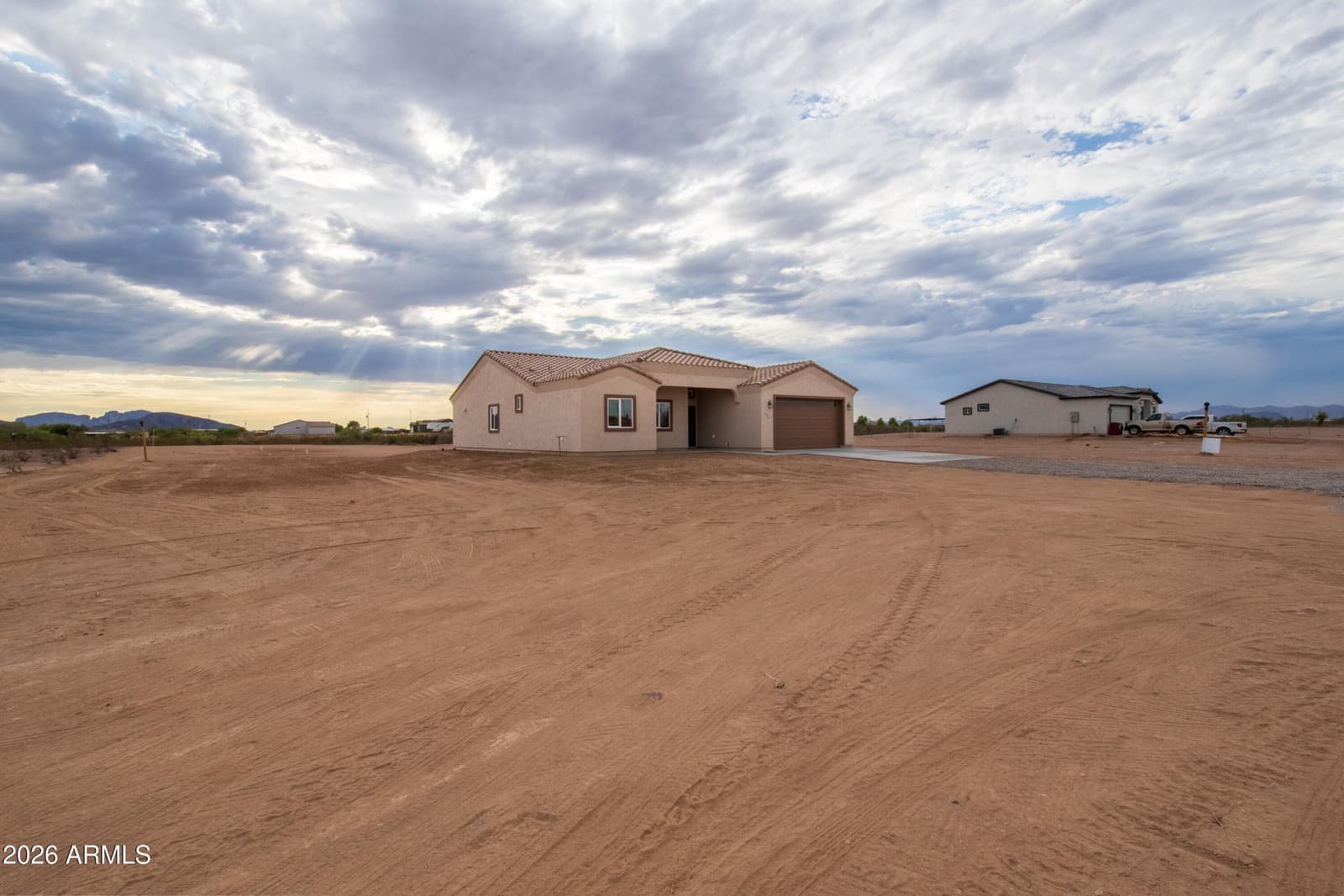 524 N 373rd Drive, Tonopah, AZ 85354 — photo 3 of 41