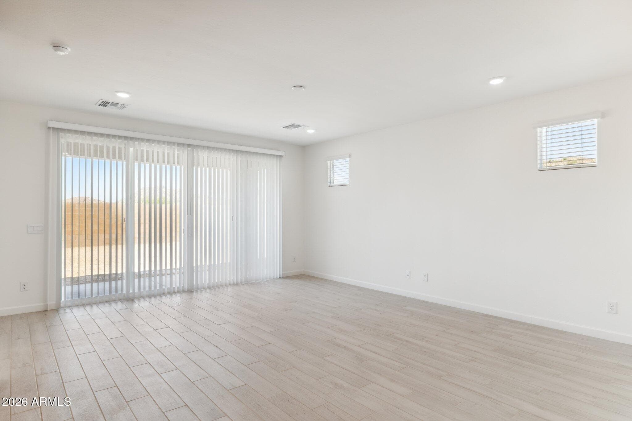 27473 N 69th Lane, Peoria, AZ 85383 — photo 11 of 16