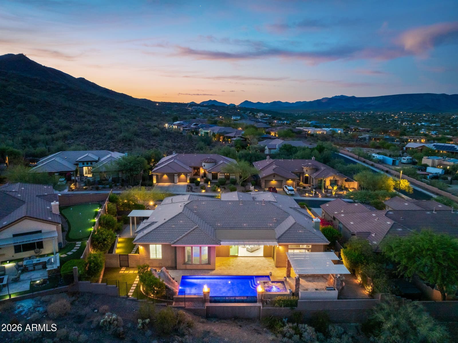 42139 N MOUNTAIN COVE Drive, Phoenix, AZ 85086